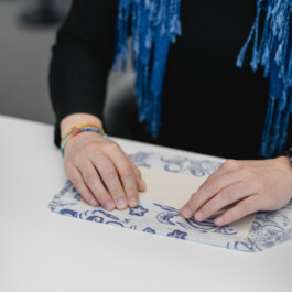Veronika Selisko Notizbuch aus wiederverwendeten Materialien - Foto: Barbara Barnucz